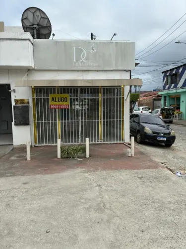 Sala na rua principal do Geisel