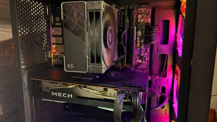 PC gamer completo Ryzen 5600GT + Placa-Mãe MSI B550m PRO-VDH, Wi-Fi + RX6750 XT