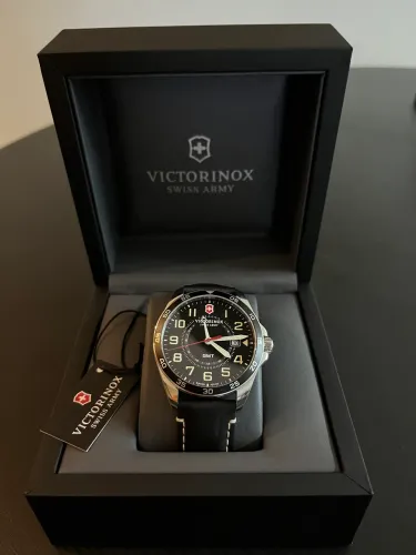 Relógio Victorinox Field