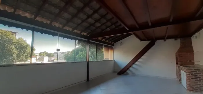 Casa com 2 dormitórios à venda, 126 m² por R$ 500.000 - Vila Valqueire - Rio de Janeiro/RJ