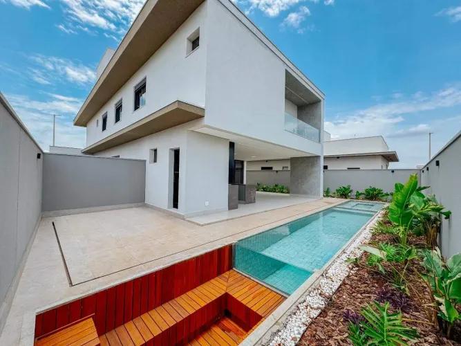 Casa em condomínio à venda, 4 quartos, 4 suítes, 6 vagas, Jardim Sul - Uberlândia/MG