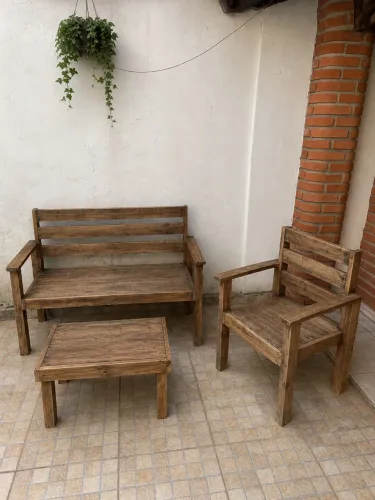 Conjunto de Bancos + mesa de centro rústico de madeira