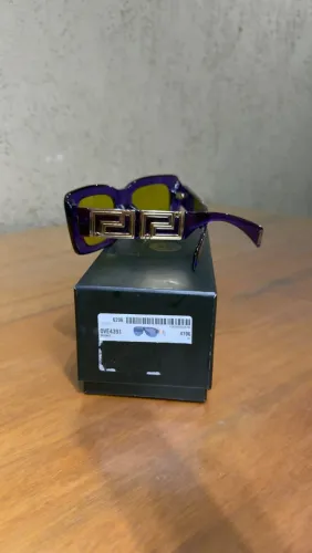 Óculos Versace Roxo e lente Laranja