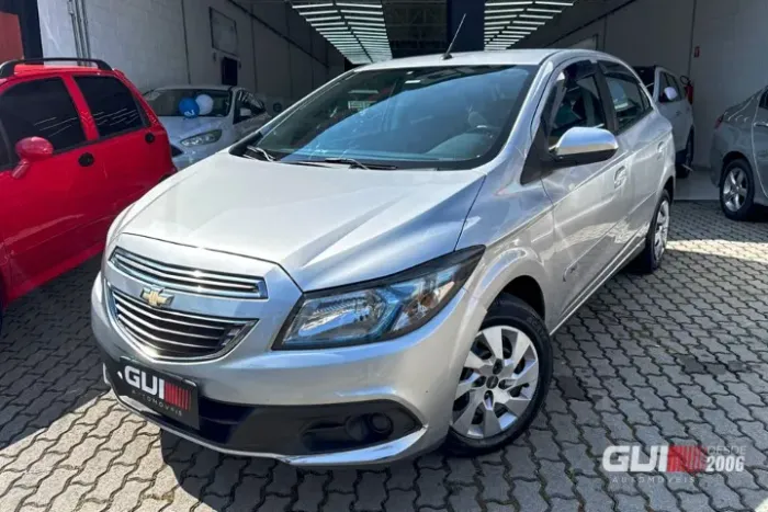 Chevrolet Onix Hatch LT 1.4 8V Flex Power Aut. 4P 2014