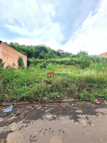 Terreno no Bairro Recanto Univesitário, próximo do CEASA