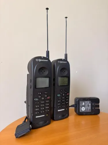 Telefone Via Satélite Qualcomm GSP-1600 Globalstar