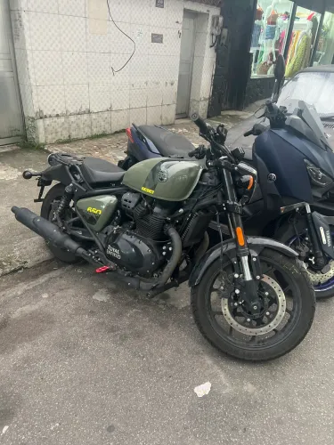 Royal enfield SHOTGUN 650 Pouco Rodada e Pronta para Curtir