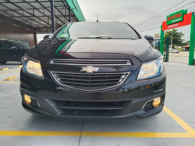 Chevrolet Onix Hatch LTZ 1.4 8V Flexpower 5P Aut. 2015