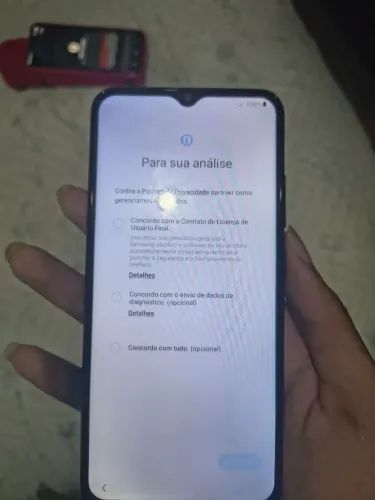 Vendo pra retirada de peças ou pra quem se interessa em consertar .