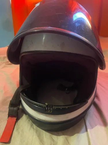 Capacete