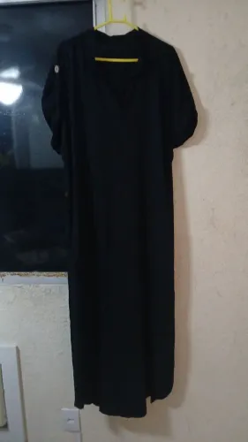 Vestido longo preto com cinto de tecido