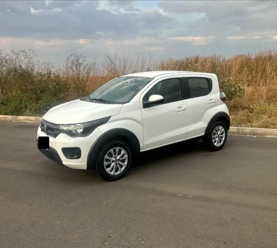 Fiat Mobi Like 1.0 Fire Flex 5P. 2022