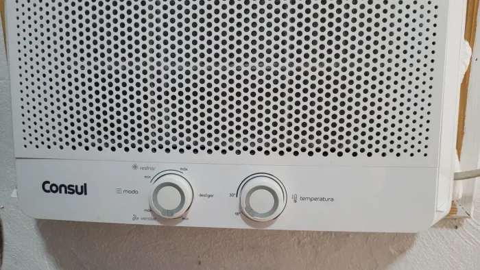 Vendo ar condicionado 7.500 btus Consul