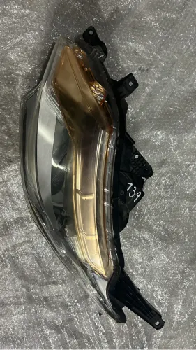 Farol lado esquerdo L-200 triton ano 2017 18 19 20 dúvidas * 