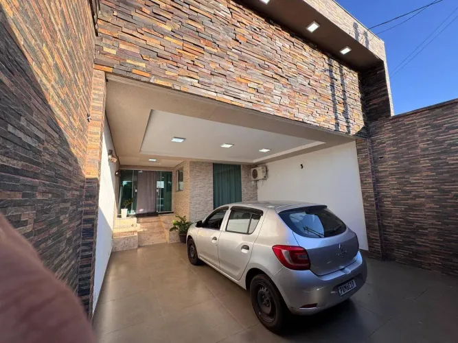 Casa 3 Quartos Reformada - Jd. Florença - Área Gourmet e Porcelanato