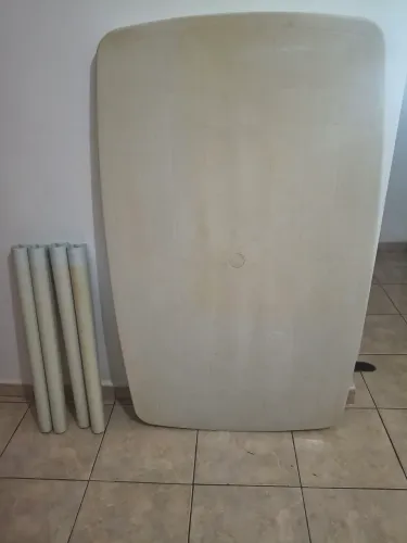 Mesa desmontável