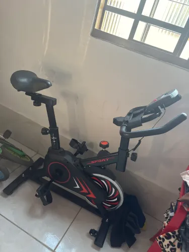 Bicicleta esportiva 