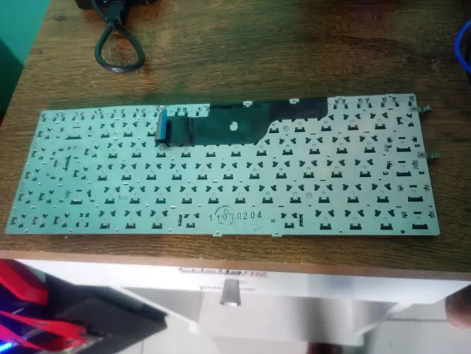 Teclado novo notebook Samsung leia informações sobre