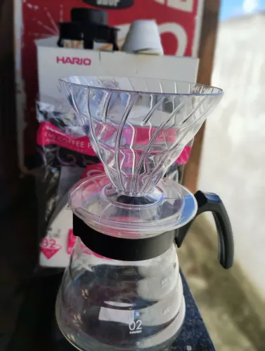 Kit Hario V60 + 100 filtros de papel