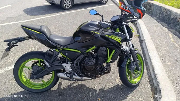 Vendo Kawasaki Z650 SE 2021