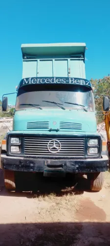 Mercedes 2217 Caçamba ano 90, Traçado, sistema de bloqueio e reduzido (caixa de redução)