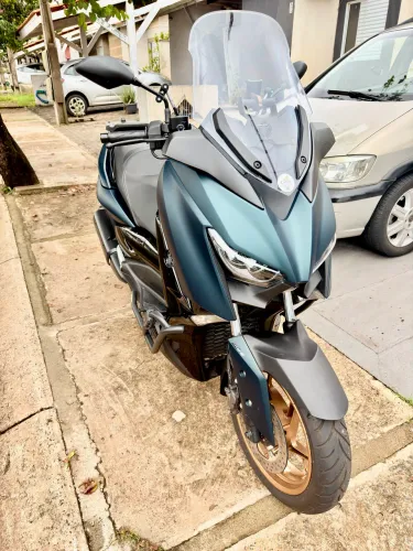XMAX 2024/2024 3.200km único dono