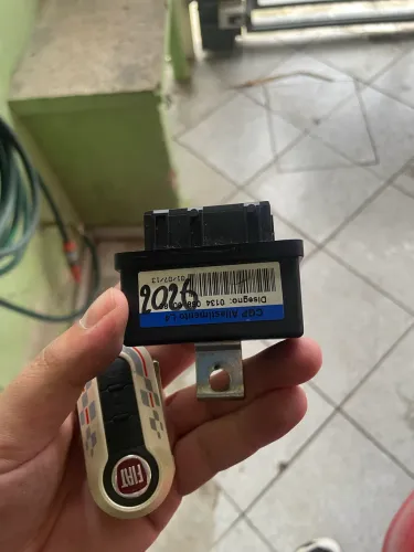 Módulo central do alarme Fiat bravo 2016