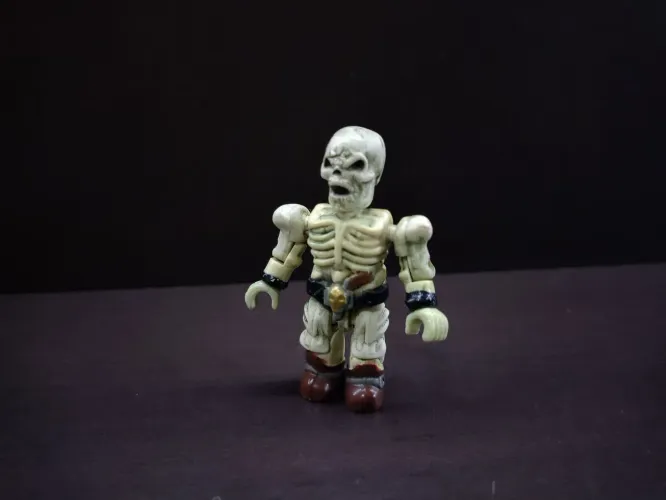 Boneco Pyrates Mega Bloks 