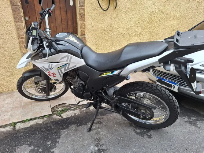 YAMAHA XTZ 250 LANDER TROCO FINANCIO ACEITO CARRO OU MOTO MAIOR OU MENOR VALOR
