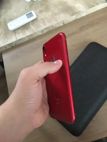 IPHONE XR - 128 GB