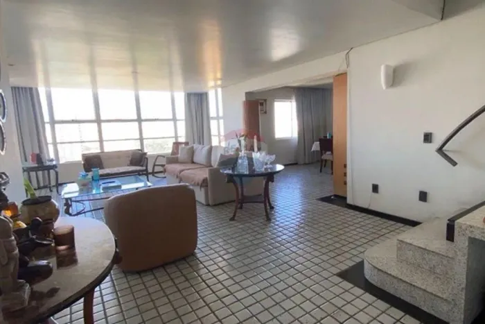 Cobertura em Casa Forte, 5 quartos