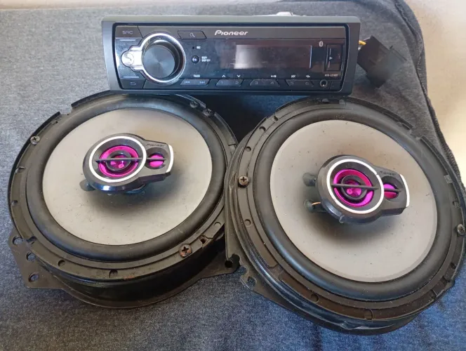 Rádio Pioneer