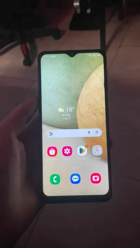 Samsung Galaxy A12