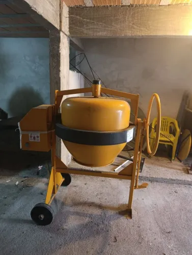 Aluguel Betoneira CS 120L