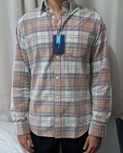 Camisa GANT de Veludo Cotelê Xadrez (Original e com etiqueta)