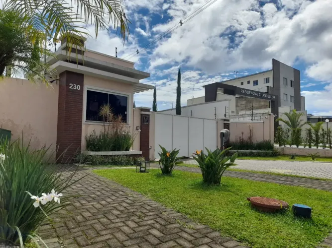 Lote/Terreno para venda com 231 metros quadrados em Campo de Santana - Curitiba - PR