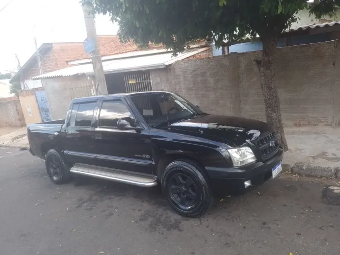 Chevrolet S10 Pick-up Luxe 2.8 4X2 CD TB Int.dies. 2001