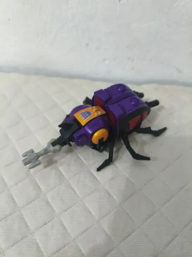 Transformer Bombshell Insect 