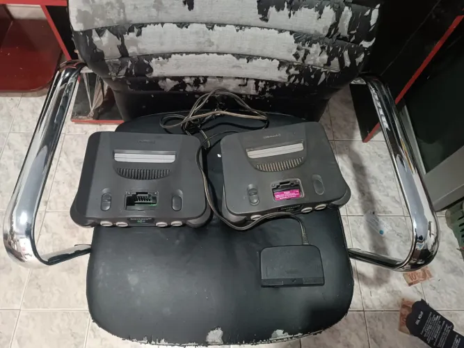 Nintendo 64 leia descrição.