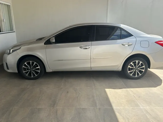 Toyota Corolla GLI 1.8 Flex 16V Aut. 2017