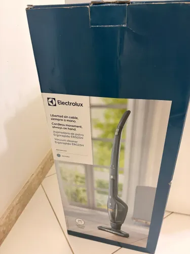 Aspirador de pó vertical ERG25N AZUL