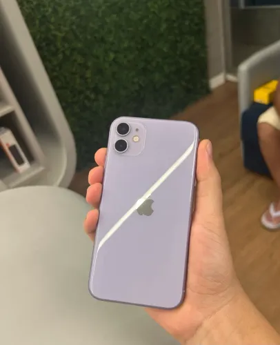 iPhone 11 64 GB + Acessórios