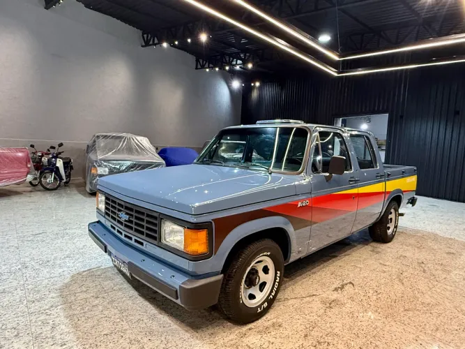 Chevrolet A-20 Custom/ C-20 Luxe 4.1 (álcool) 1987