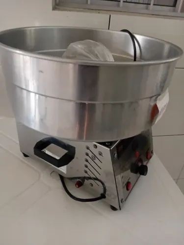 Vendo máquina de algodão doce