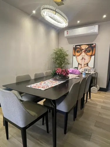 Vendo Mesa Elegante