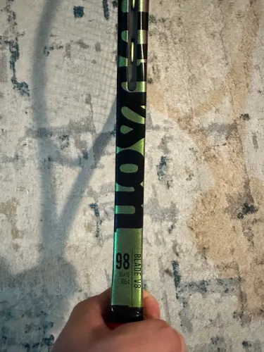 Raquete Wilson Blade V8