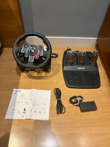 Logitech G29 Driving Force PS5 PS4 PC + Pedais | Excelente Estado