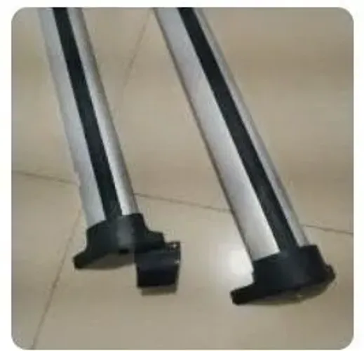 Vende-se Estes racks de teto prateados para Onix/Prisma