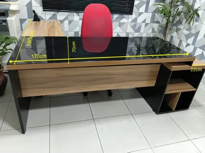 Mesa Executiva de Escritório