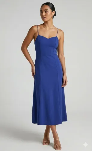 Vestido azul de alça fina